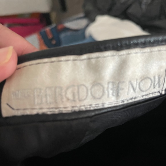 Vintage Miss Bergdorf Now  Black Leather Pencil Skirt XS/S - Picture 6 of 8